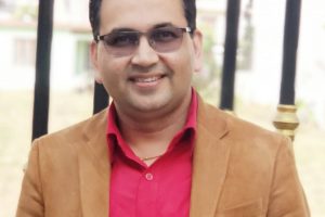 चितवनमा कोरोना ब्यवस्थापनका लागी डा‍‌ भाेजराजको स‌ंयोजकत्वमा समिति गठन