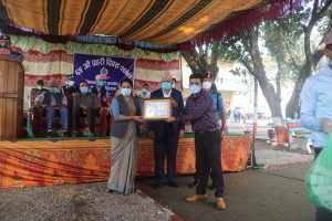 पत्रकार सूर्य अधिकारी सम्मानित