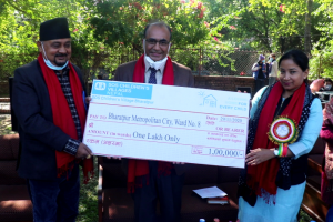 एसओएस चितवनद्वारा विपन्न परिवारलाई ३५ लाख मूल्यको सामग्री सहयोग