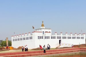 आठ महिनादेखि बन्द रहेको लुम्बिनी पर्यटकको पर्खाईमा
