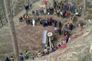  ट्याक्टर दुर्घटना हुँदा २ जनाको मृत्यु