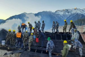 हुम्ला विमानस्थलमा आगलागी, पानी जमेकोले नियन्त्रणमा लिन समस्या
