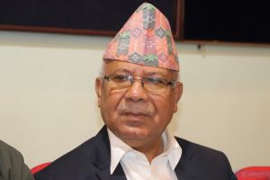 आफैंले प्रस्ताव गरेको प्रधानमन्त्री घाँडो भयो  माधव नेपाल