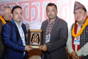   लक्की मिडिया हाउसको बार्षिकोत्सवमा विभिन्न क्षेत्रका व्यक्तित्व सम्मानित
