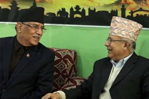 प्रचण्ड–नेपालबीच भेटवार्ता, पुनरावलोकनमा जानेबारे छलफल