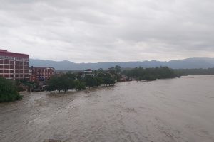 आज पनि देशका धेरै स्थानमा भारी वर्षा हुने, अझै ४,५ दिन यसको असर रहने