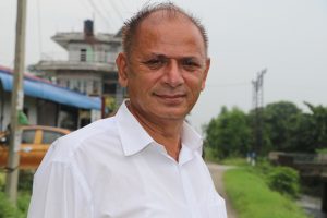 पढ्नका लागि चितवन झरेका घिमिरे २५ करोडको मालिक