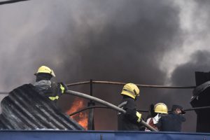 नेबिको बिस्कुट कारखानामा भीषण आगलागी