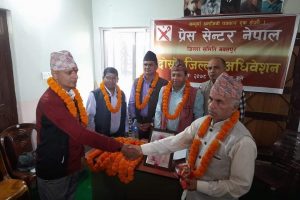 प्रेस सेन्टर नवलपुरको अध्यक्षमा भुमिश्वर पौडेल शर्मा चयन