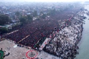 नारायणी किनारमा अटेनन् एमाले कार्यकर्ता,नारायणगढ बजार समेत भरिभराउ
