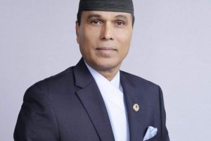 राप्रपाका नेता बिक्रम पाण्डे एमालेमा  प्रवेश गर्ने