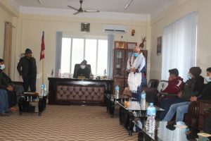 मध्यविन्दु नगरपालिकाकाे प्रमुख प्रशासकीय अधिकृतमा  बासुदेब खनाल
