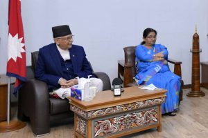 एमाले अध्यक्ष ओली र पत्नी राधिकालाई कोरोना संक्रमण