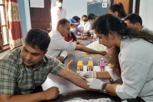 चितवनका १६६ जना पत्रकारको रगतको नमूना संकलन