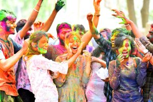 आज फागु पूर्णिमा मनाइँदै