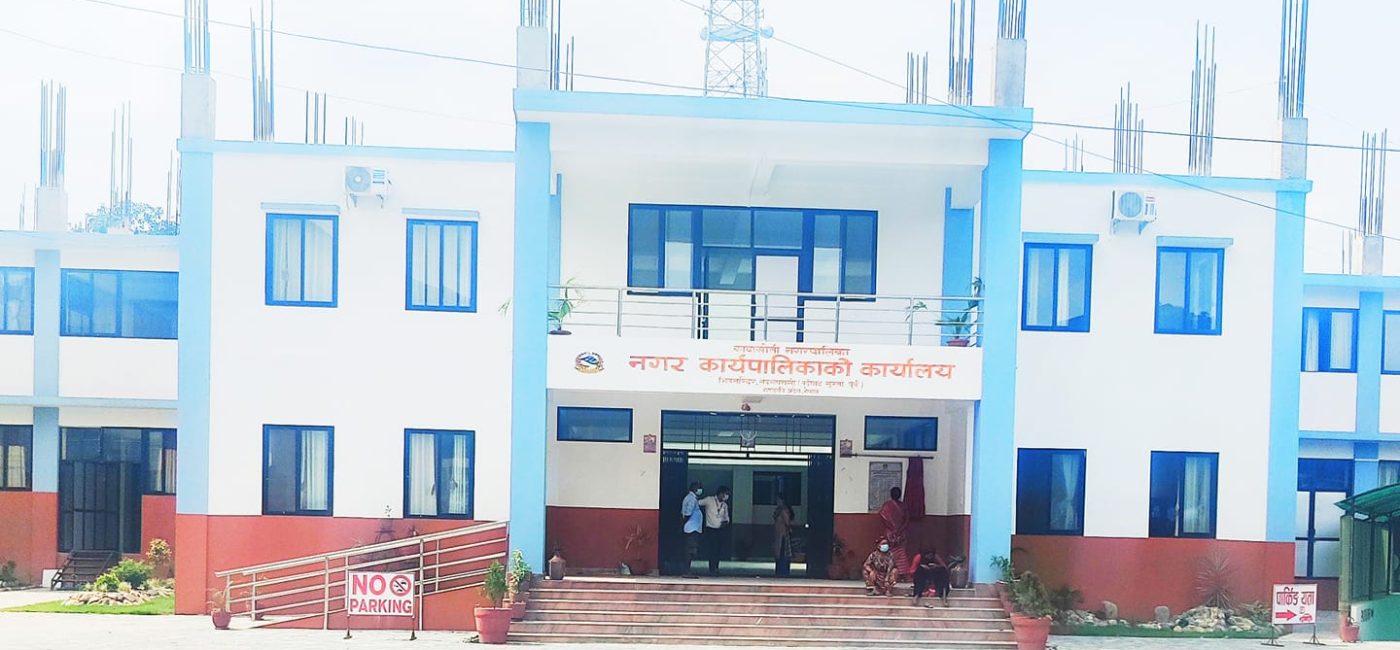 “वर्षौंदेखि बसोबास गर्दै आएकालाई घरबारविहीन बनाइँदैन: कावासोती नगरपालिका