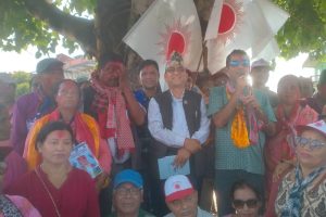 रेनुलाई कृष्णभक्तको प्रश्न : गर्दै नगरेको काम गरेँ भन्न अफ्ठ्यारो लाग्दैन ?