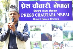 जिल्ला समन्वय समिति चितवनको प्रमुखमा एमालेका नारायण अधिकारी निर्वाचित