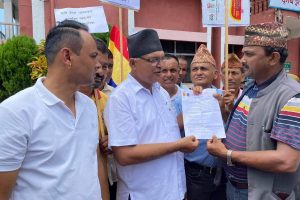 राप्रपा चितवन भन्छ : किसानलाई मल विउ खै ?