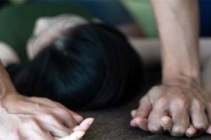 छोरीलाई बलात्कार गरेको आरोपमा बुवा पक्राउ