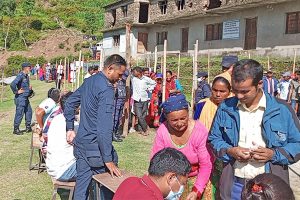 बाजुराको बुढीगंगामा ६७ प्रतिशत मतदान, रातिदेखि मतगणना हुने