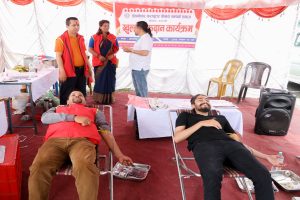 इशानेश्वर करापुटार पोखरा सम्पर्क समाजको रक्तदानमा ५९ युनिट रगत संकलन