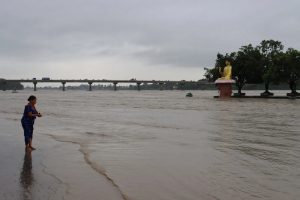 नारायणी नदीको पानी सतर्कता तह नजिकः उच्च सतर्कता अपनाउन आग्रह