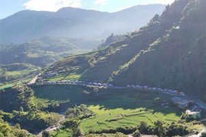 आजपनि बन्चरेडाँडामा फोहोर फाल्न अवरोध