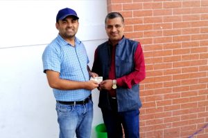 प्रेस चौतारी चितवन पत्रकार कल्याणकारी कोषमा पत्रकार सिलवालद्वारा १० हजार सहयोग