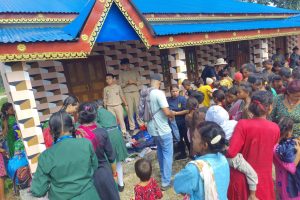 लिटिल फ्लावरमा आएकाे स्काउटको अन्तराष्ट्रिय टोलीद्धारा चेपाङ बस्तीमा खाद्यान्न वितरण र स्वास्थ्य शिविर