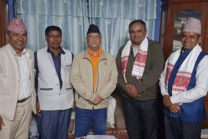 माओवादी केन्द्र चितवनलाई धक्का, जिल्ला सहइन्चार्ज रेग्मी एमाले प्रवेश