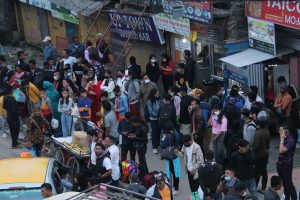 दसैँ मनाउन घर फर्किनेको भीड
