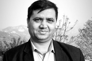 नुहाउने क्रममा नदीमा चिप्लिएर किसान बचतका प्रमुख कार्यकारी अधिकृत पौडेलको मृत्यु