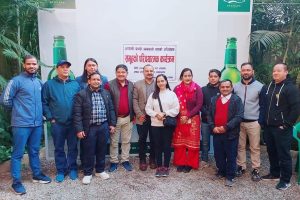 चितवनका फेन्सी व्यवसायीलाई लाग्यो चुनाव, प्यानल बनाएरै चुनावी मैदानमा