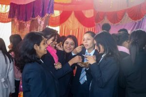 अक्सफोर्ड कलेजका विविए पढ्ने विद्यार्थीले गरे फुड फेस्टिवल (फोटो फिचर )
