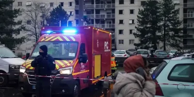 फ्रान्समा आवासीय भवनमा आगलागी हुँदा १० जनाको मृत्यु