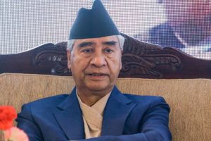 पत्नी आरजुलाई लिएर सिंगापुर गए कांग्रेस सभापति देउवा