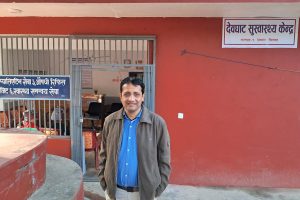 अमेरिकामा रहेका नेपाली चिकित्सकले देवघाटमा बनाए स्वास्थ केन्द्र