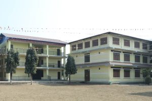 चितवनमा शिक्षककाे विवाह परेकै कारण विद्यालयमा विदा