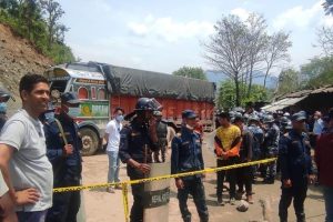 घरमा ट्रक ठोक्किंदा तनहुँमा ३ जनाको मृत्यु, ५ जना घाइते