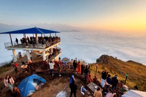 तनहुँको बन्दीपुर र मानुङकोटमा पर्यटकको चहलपहल