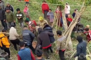 नवलपुरको बुलिङटारमा ट्याक्टर दुर्घटना हुँदा एकको मृत्यु, २ जना घाइते
