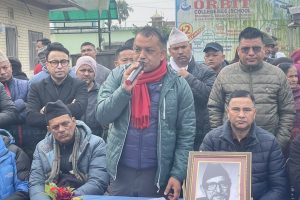 चितवन आएर गगन थापाले भने- कार्यकर्ताहरूले गठबन्धन नगर्न सुझाव दिएका छन्