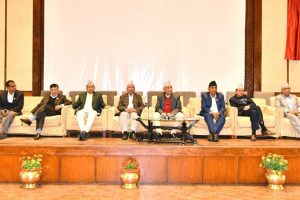 माधव नेपालका आंशिक माग पूरा,  नारायण दाहाललाई भोट दिन ह्विप