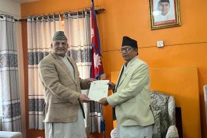 गण्डकीका मुख्यमन्त्री पाण्डेले दिए राजीनामा