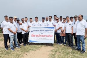 केमसान चितवनद्धारा विद्यार्थीहरुलाई स्टेशनरी सामाग्री वितरण