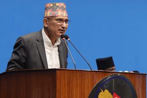 कांग्रेसलाई एमालेको प्रश्न- यो कस्तो खालको लोकतान्त्रिक अभ्यास गर्दै हुनुहुन्छ ?