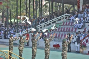 गणतन्त्र दिवसको रौनक: सैनिक मञ्चमा विशेष समारोह, प्रधानमन्त्रीले सम्बोधन नगर्ने