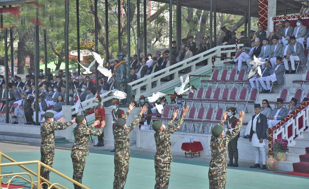 गणतन्त्र दिवसको रौनक: सैनिक मञ्चमा विशेष समारोह, प्रधानमन्त्रीले सम्बोधन नगर्ने