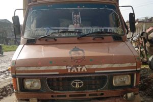 चामलको बिल बनाएर ल्याउदै गरेको १४९ बोरा रासायनिक मल गैँडाकोटमा पक्राउ